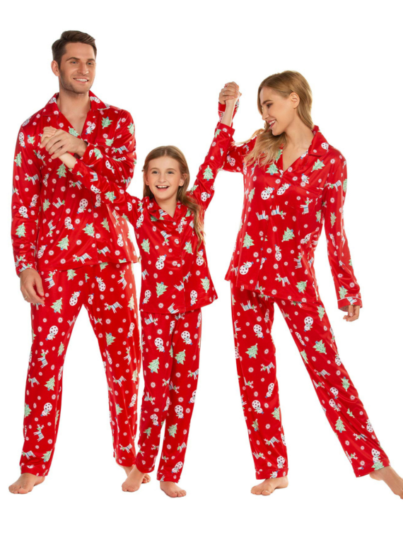 Eleganter roter Weihnachtspyjama, rot und weiß