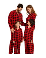 Modern julpyjamas i rödrutigt