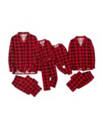 Moderne kerstpyjama in rood geruit