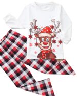 Lachende rendieren kerstpyjama met sterren versiering