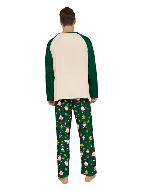 Originale pigiama natalizio verde stellato con motivi natalizi e di Babbo Natale
