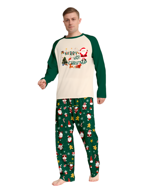 Originale pigiama natalizio verde stellato con motivi natalizi e di Babbo Natale