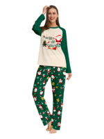Originale pigiama natalizio verde stellato con motivi natalizi e di Babbo Natale