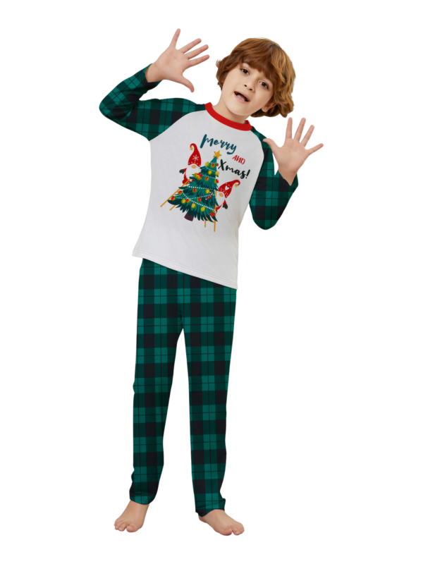 Christmas tree decorated by elves, printed “Merry Christmas”