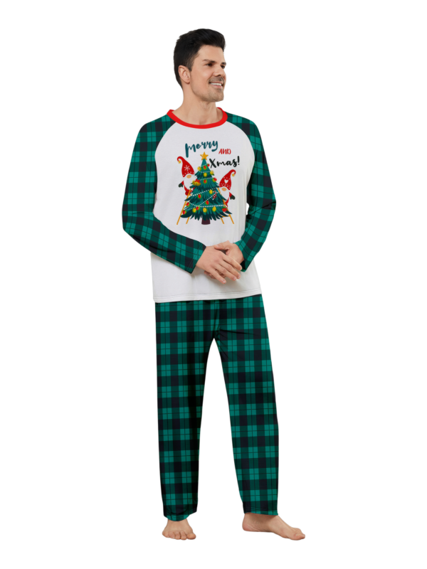 Christmas tree decorated by elves, printed “Merry Christmas”