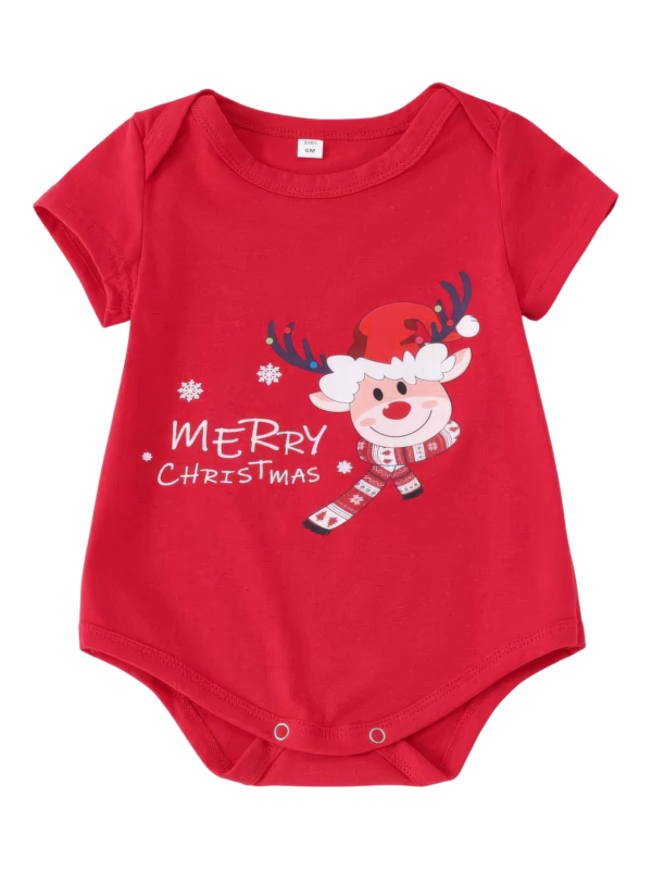 Small reindeer with Merry Christmas print red family pajamas with patterns